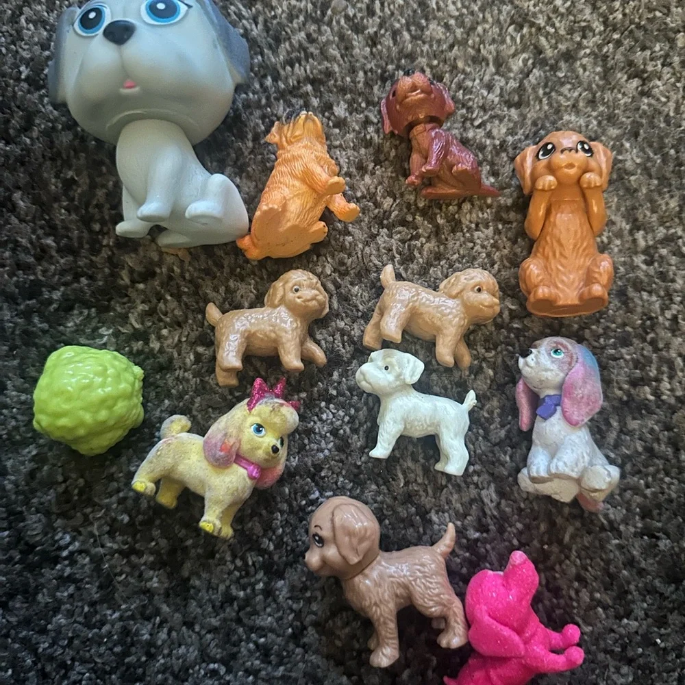 Barbie Small Dog Figurine Mix‎ - Pink, White, Tan, Brown, Green